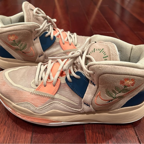 NIKE KYRIE Infinity Mother Nature Father Time EP8 Floral Men Basketball Sz 10.5 - Picture 2 of 8